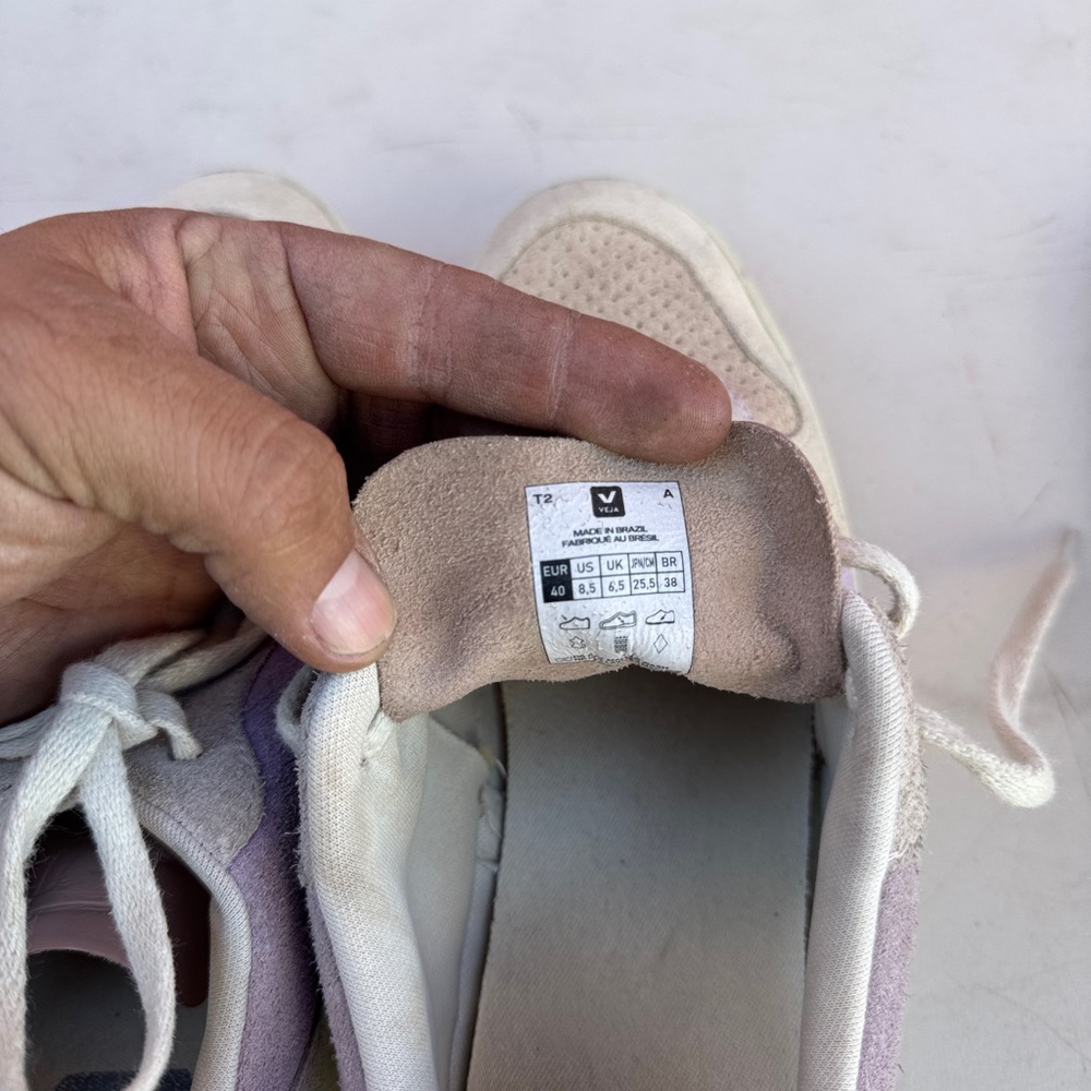 Veja size8.5 - Picture 7 of 7